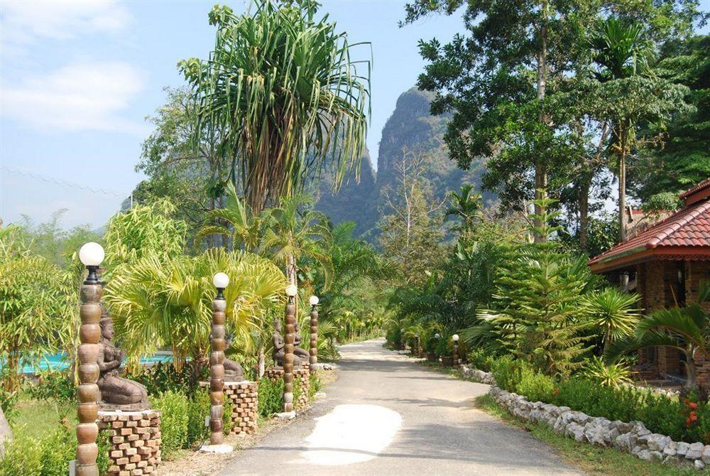 Khao Sok Riverside Cottage Khao Sok National Park Exterior photo