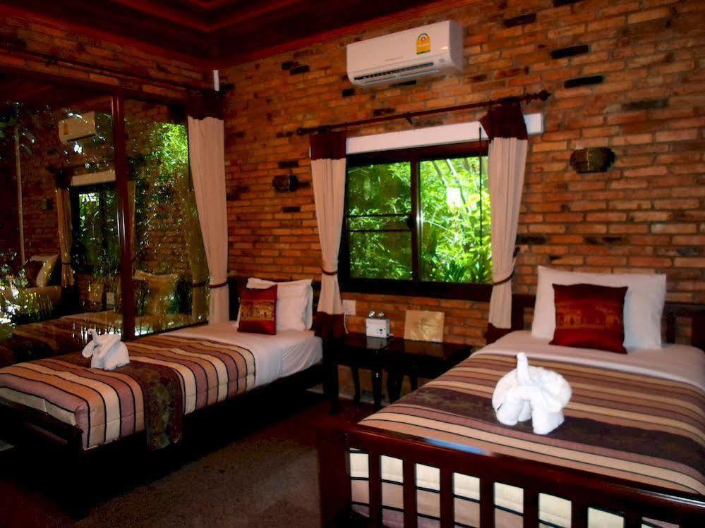 Khao Sok Riverside Cottage Khao Sok National Park Exterior photo